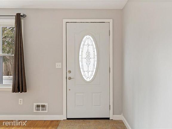 Foto del edificio - 3 br, 1 bath House - 355 Ford Ave