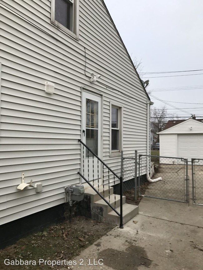 Foto del edificio - 28362 Hillview St