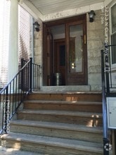 Building Photo - 3233 N Clifton Ave