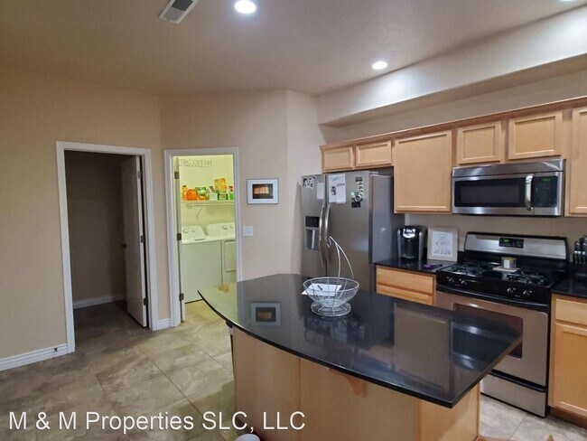 Building Photo - 3928 Serenity View Dr