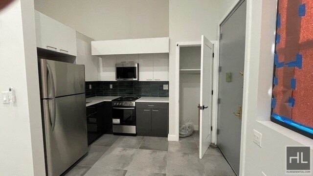 Building Photo - BRAND NEW CONSTRUCTED STUDIO UTICA/ST JOHN...