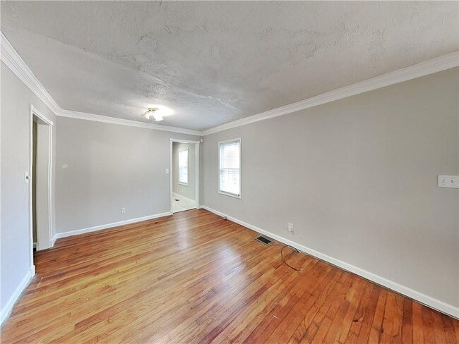 Building Photo - 369 Enota Pl SW