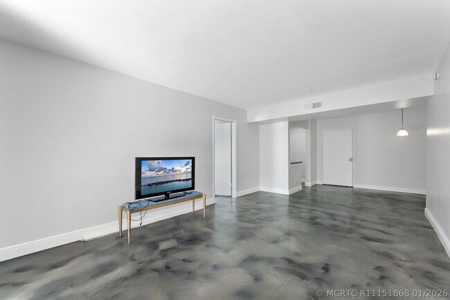 Foto del edificio - 470 NW 20th St