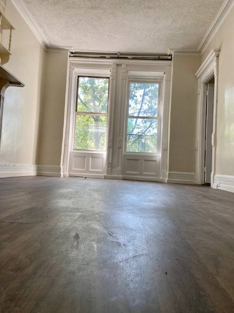 Foto del edificio - 573 Bainbridge St