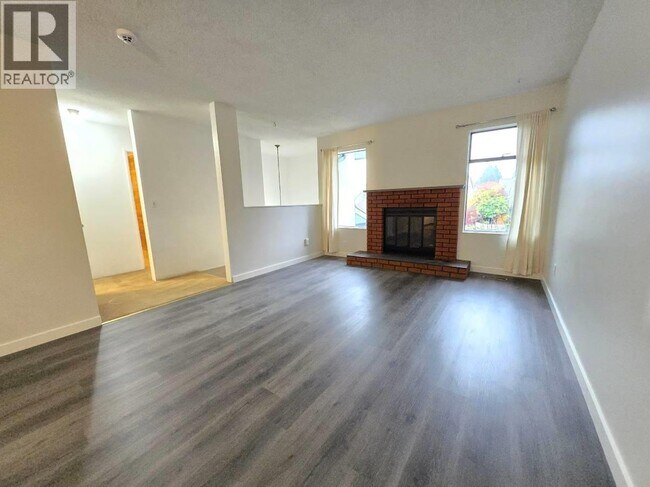 Building Photo - 1214 Nestor St