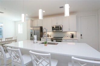 Building Photo - 26331 Coco Cay Cir