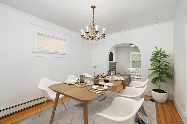Building Photo - Spacious & light-filled Governors' Park ho...