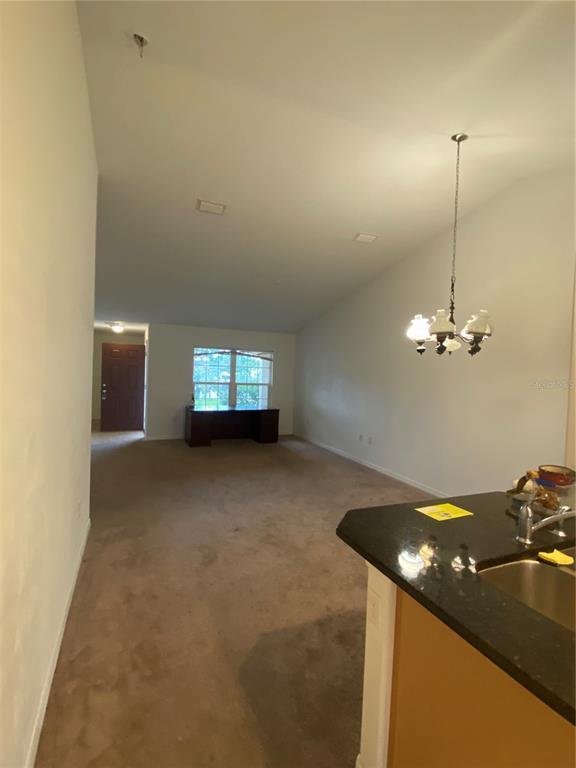 Building Photo - 8 Wood Amber Ln