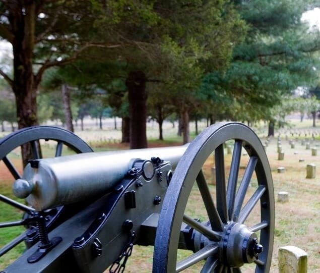 Cannon at Stone River National Cemetery