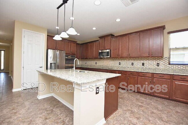 Building Photo - 3949 Aquilla Dr