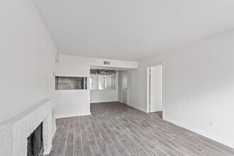 Building Photo - 12658 Ashford Meadow Dr