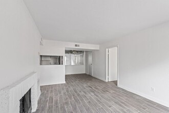 Building Photo - 12658 Ashford Meadow Dr