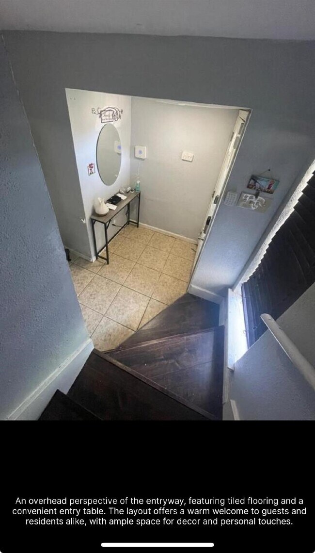 Foto del edificio - 7824 Windward Passage St