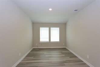Building Photo - 1534 Waggoner Rnch Ct