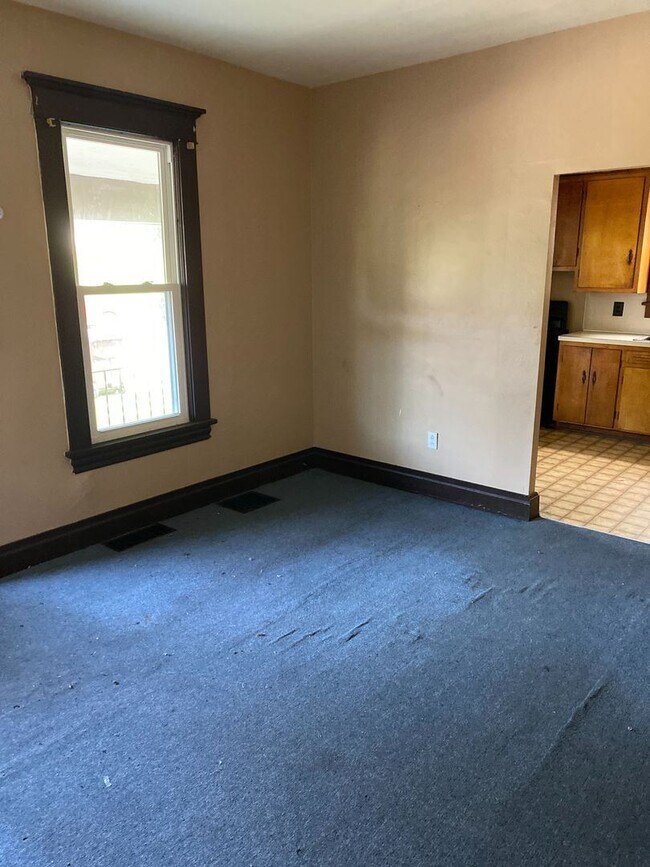 Building Photo - 1 br, 1 bath House - 691 S Irvine St Apart...