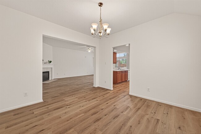 Foto del edificio - 14819 Appaloosa Ave