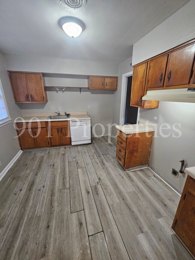 Foto del edificio - 1612 Hopewell Rd