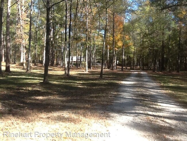 Foto del edificio - 3 br, 2 bath House - 3491 Gaston Farm Road