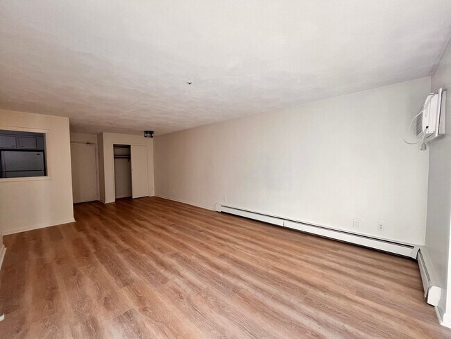 Foto del edificio - 100 Grandview Ave