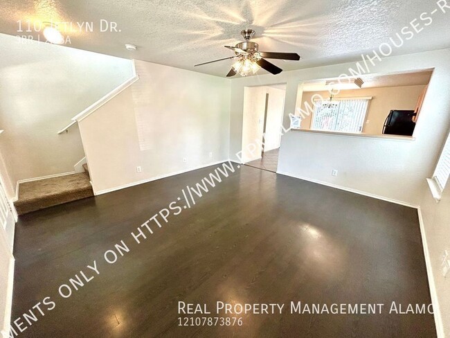 Building Photo - **MOVE-IN SPECIAL** MUST SEE! Charming 3 B...