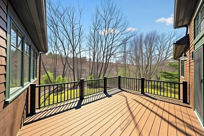 Building Photo - 165 Black Rock Dr