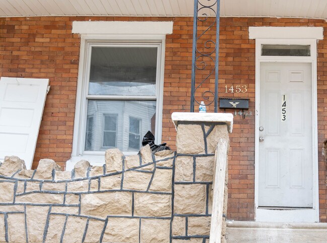 Building Photo - 1453 N Wanamaker St