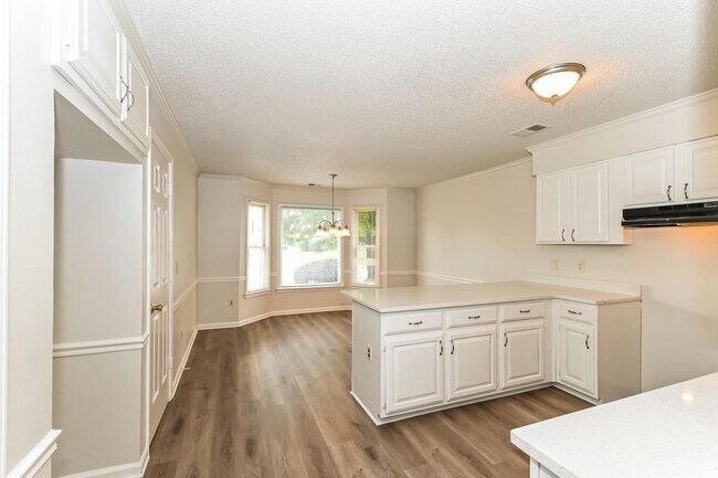 Foto del edificio - 7956 Tankerston Dr