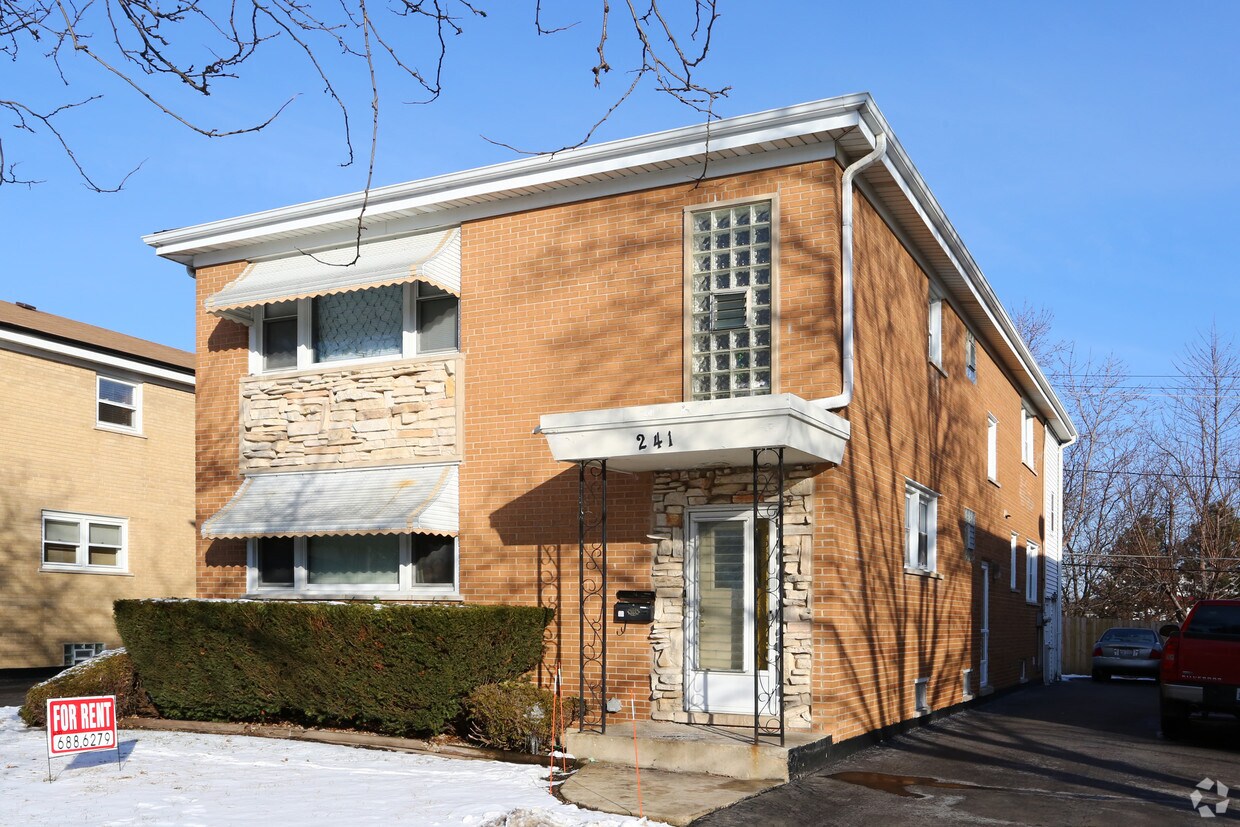 Primary Photo - 241 S Hale St