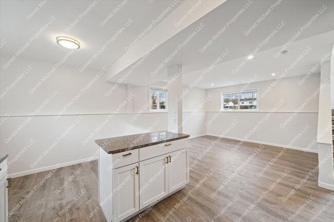 Building Photo - Fully Remodeled 4-Bedroom Home in Desirable Neighborhood in Pontiac for Rent!