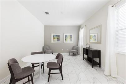 Building Photo - 1668 Moon Valley Dr