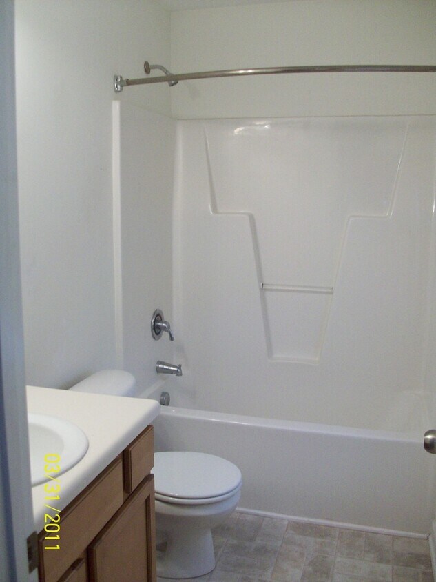 Foto principal - 200 Blackhawk Trail