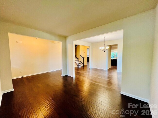 Foto del edificio - 7299 Mill Ruins Avenue Southwest