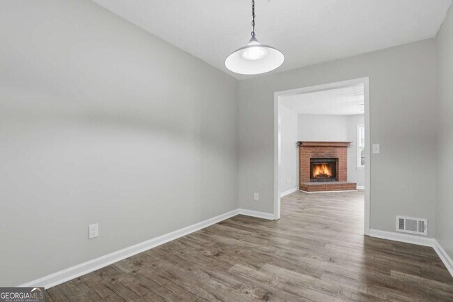 Foto del edificio - 5344 Ridgemere Ct
