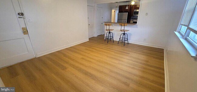 Foto del edificio - 8247 Fayette St