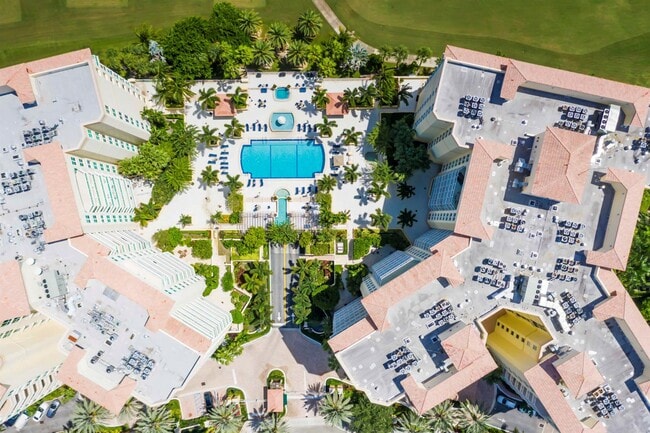 Foto del edificio - 550 SE Mizner Blvd
