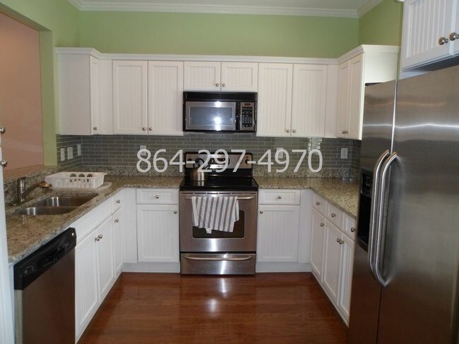 Building Photo - www.GoldsmithPM.com