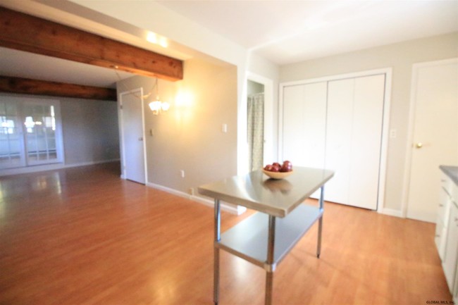 Building Photo - 1525 NY-29