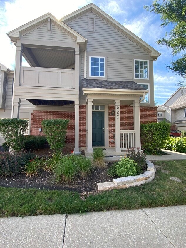 2321 Vanderbilt Dr Unit 2321, Geneva, IL 60134 Condo for Rent in Geneva, IL