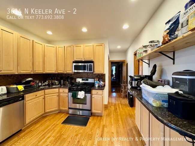 Building Photo - 3614 N Keeler Ave
