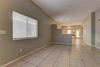 Building Photo - 1635 Marion Bennet Dr