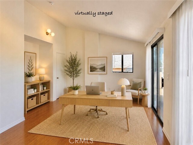 Foto del edificio - 2438 Andreo Ave