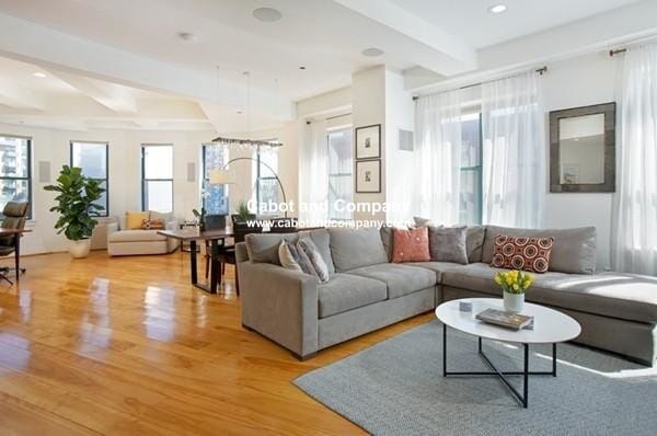 Building Photo - 35 Fay St