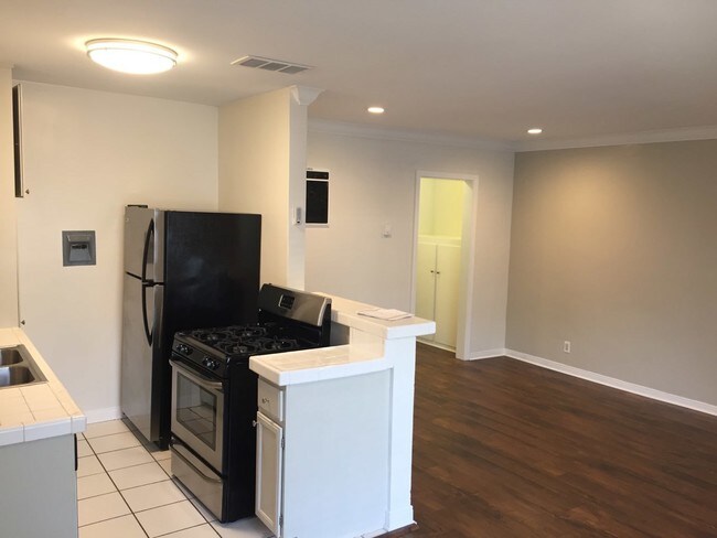 1621 S Westgate Ave Unit 03 Los Angeles Ca 90025 Apartment For Primary Photo 1621 S Westgate Ave