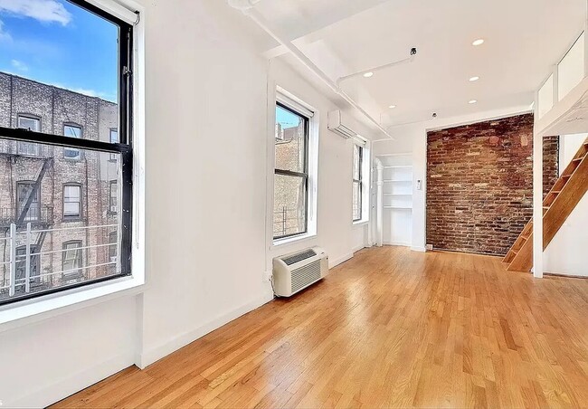 Building Photo - 496 LaGuardia Pl