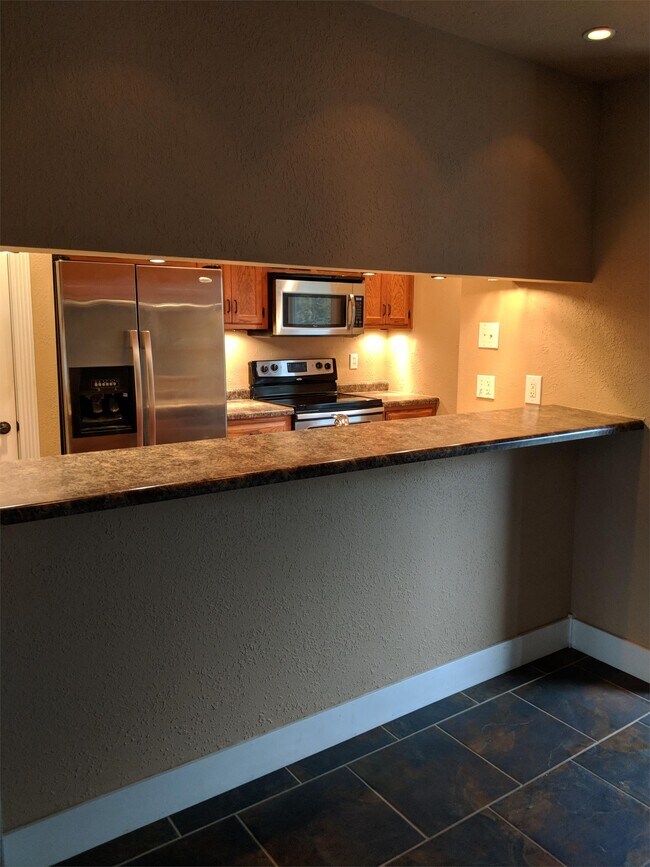 Foto del edificio - 710 W Green Meadows Rd