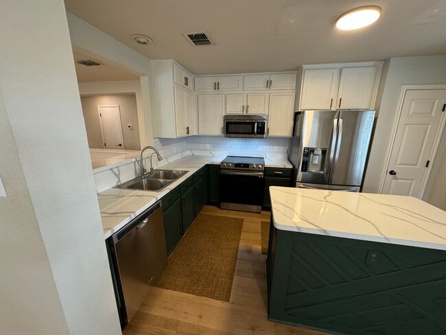 Photo - 1600 Knight Trail House