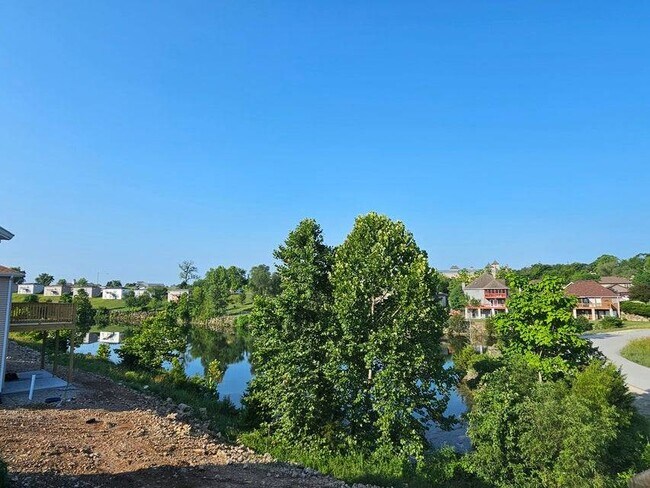 Building Photo - 140 Sunset Cove