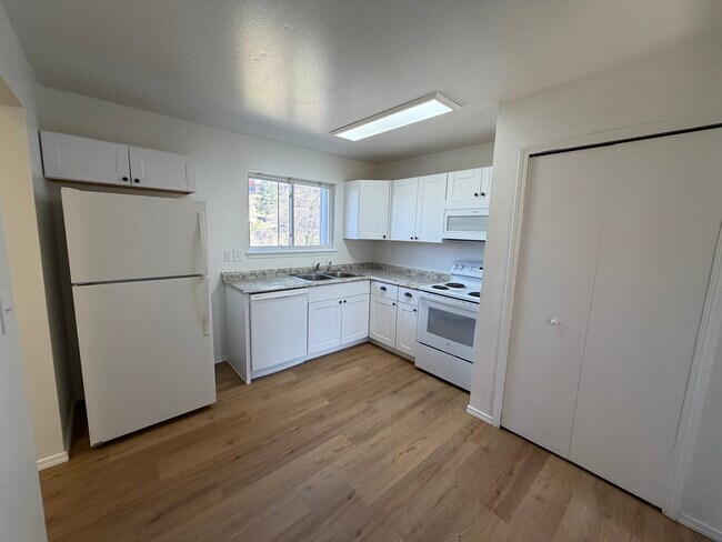 Foto del edificio - 579 Winnie Way