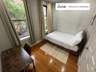 Building Photo - Private bedroom in 2 bed/1 bath Home