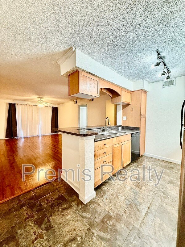 Foto del edificio - 2500 Winding Creek Blvd